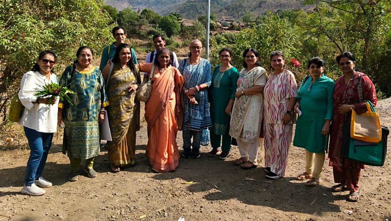 Stree Mandal Team at Khalapur